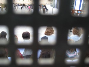 800px-A_view_of_Women_of_the_Wall